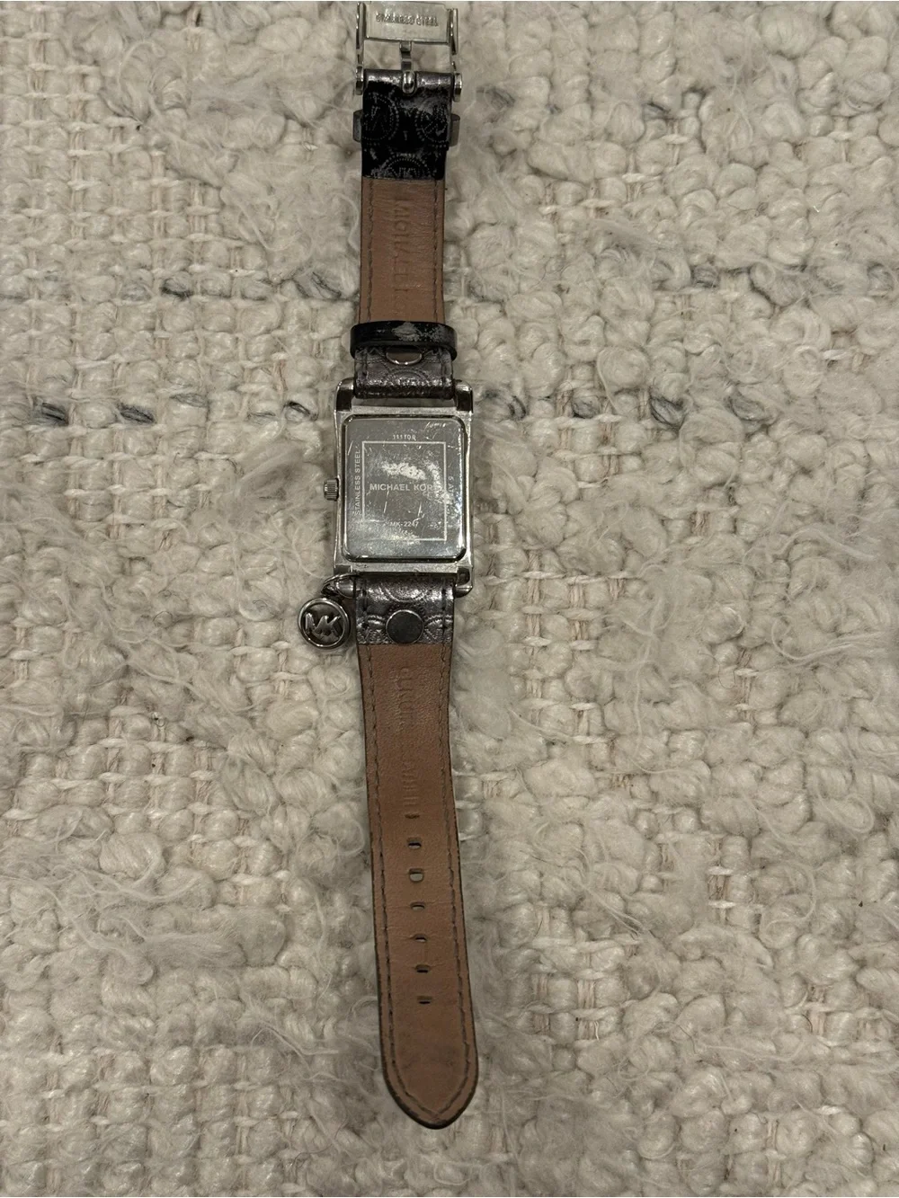 Michael Kors Vintage Metallic Leather Charm Watch MK-2247